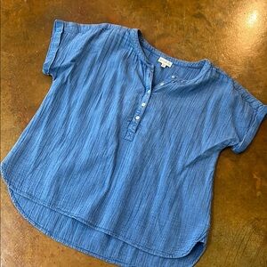 Wonderly Blue Button-Up Short Sleeve Top